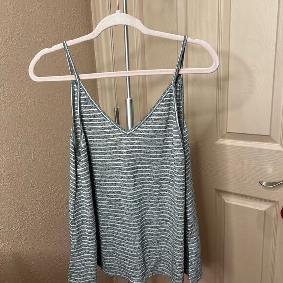 * Tresics Tank Top - Picture 2 of 5